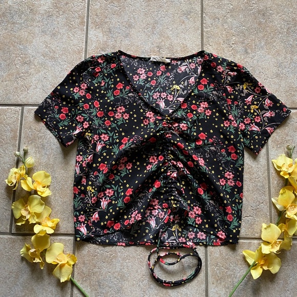 Tops - Floral Crop Top